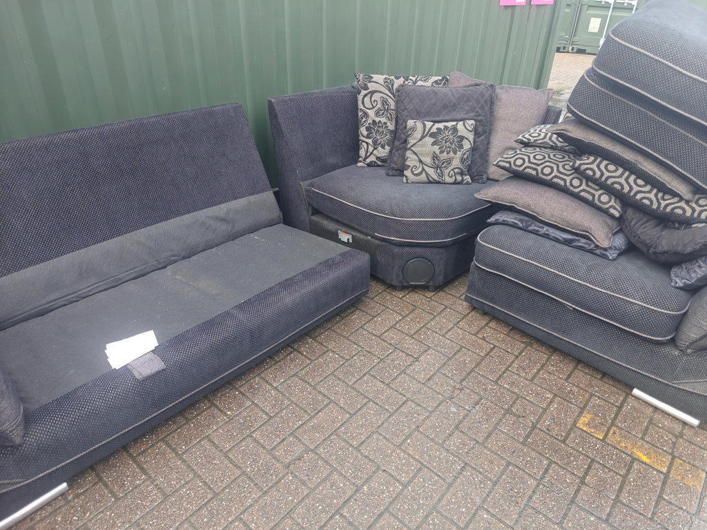 SCS Corner Sofa with Built-in Pioneer Speakers