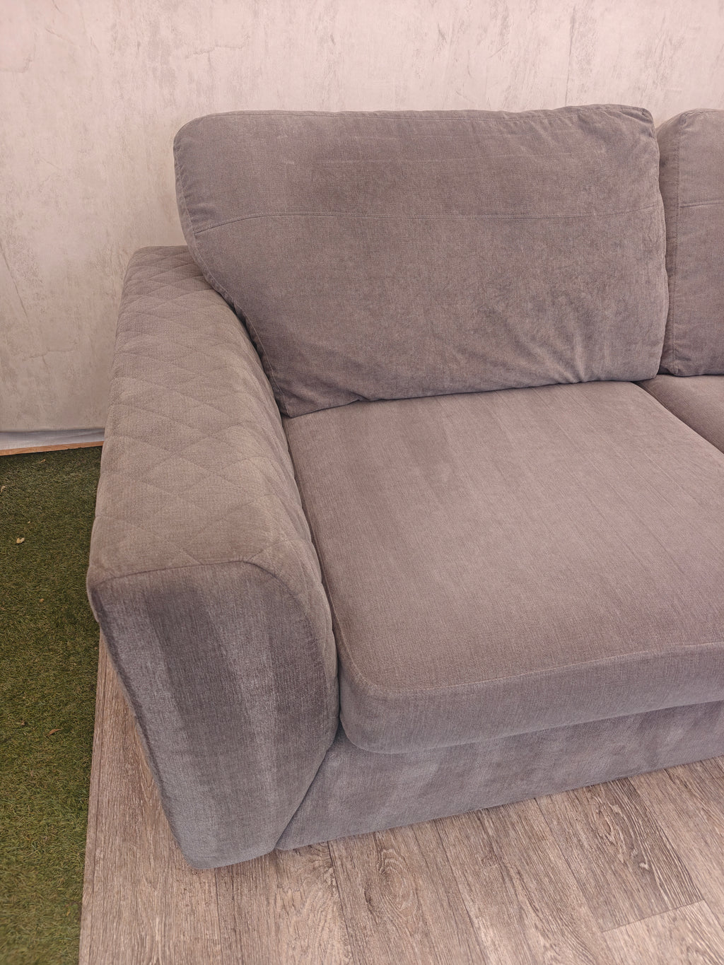 Grey ORKA L-Shape Right Hand