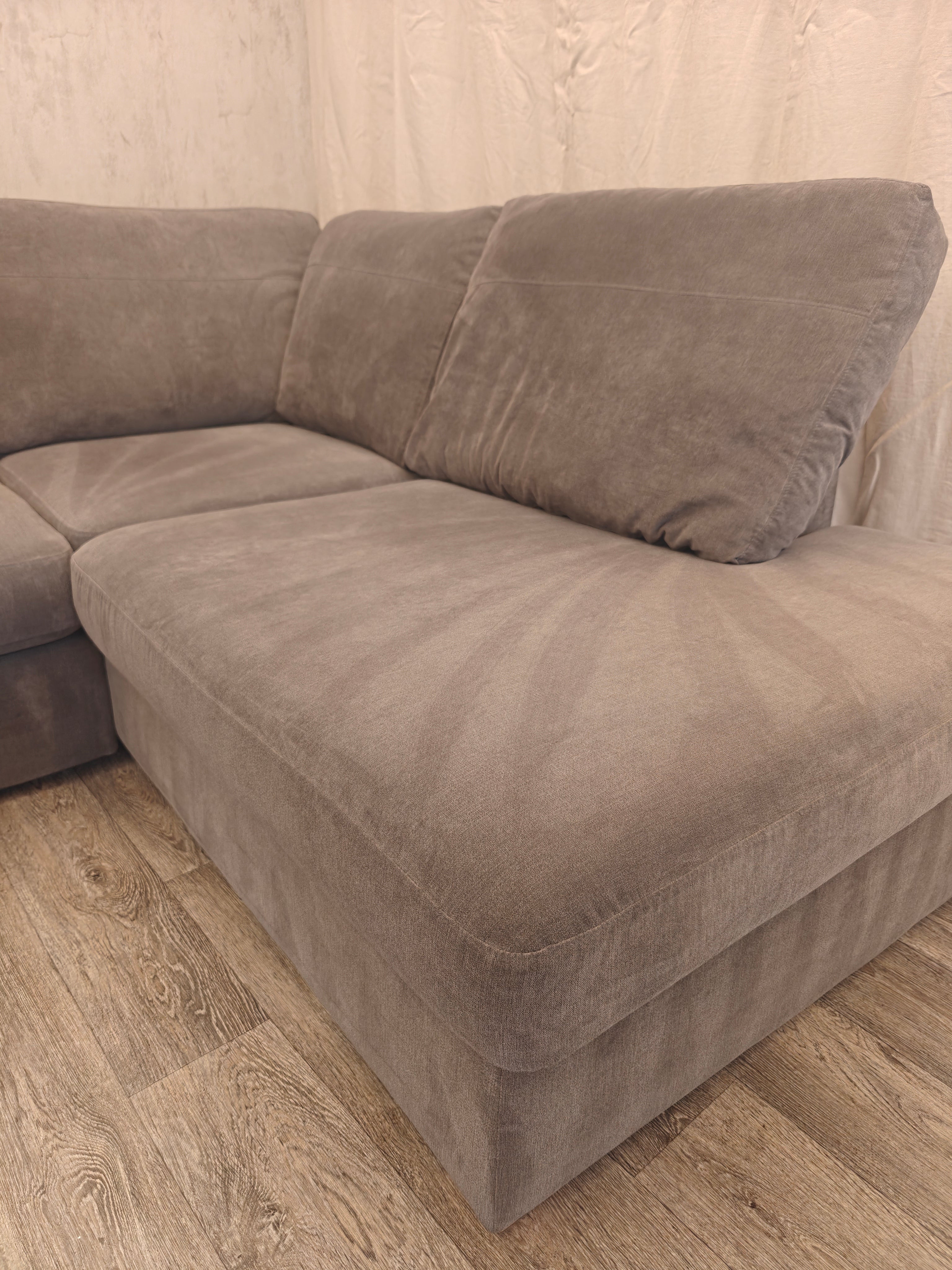 Grey ORKA L-Shape Right Hand