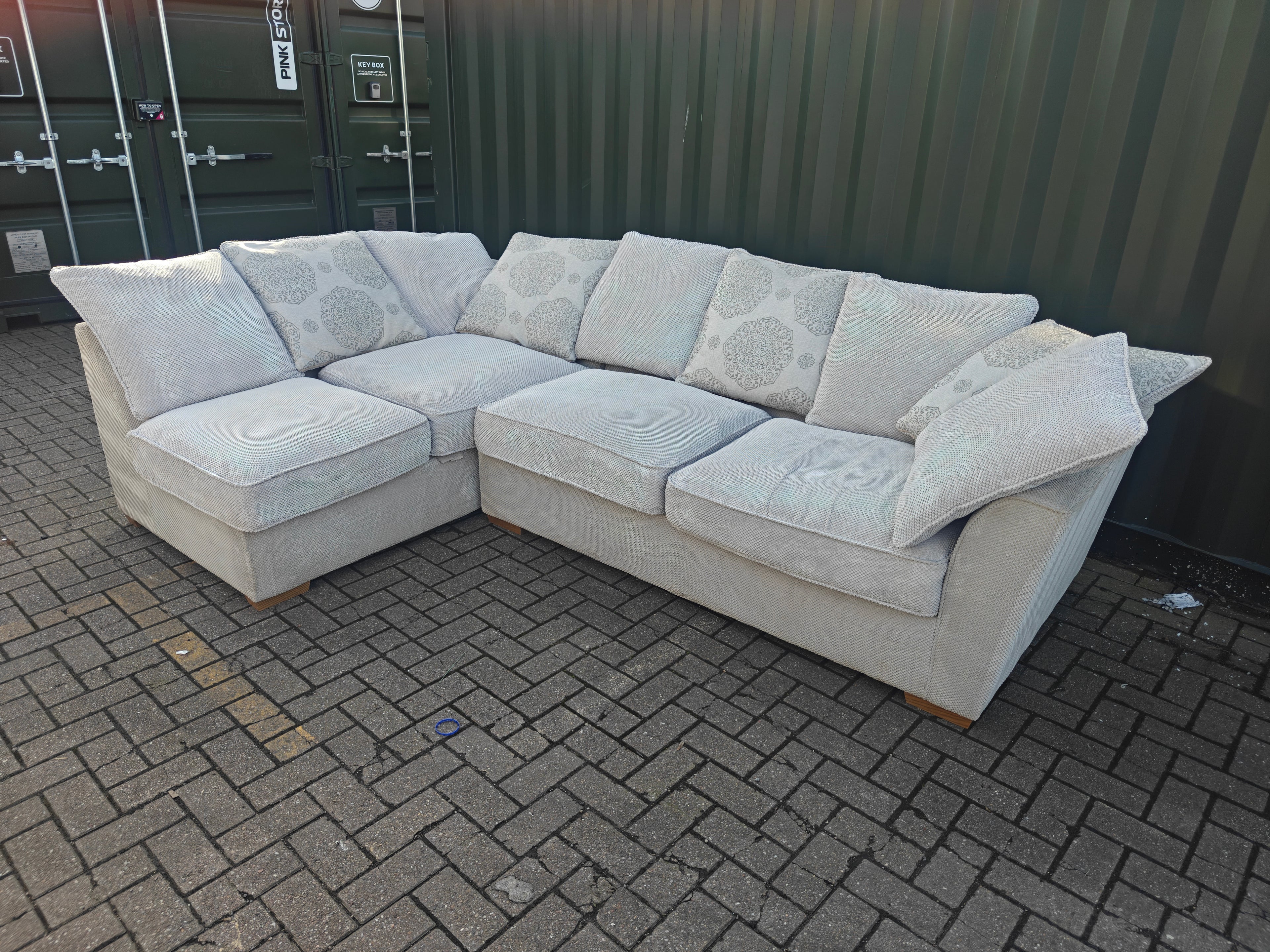 Nebraska Oak Furniture Left Hand Side Corner Sofa