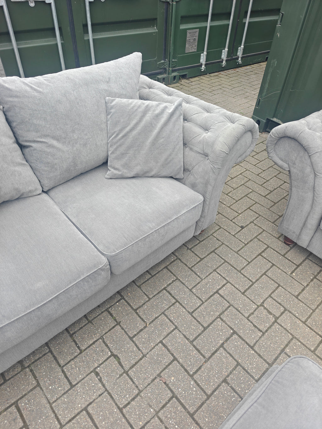 Grey Windsor Sofa Set 4+2 Seater + Footstool RRP