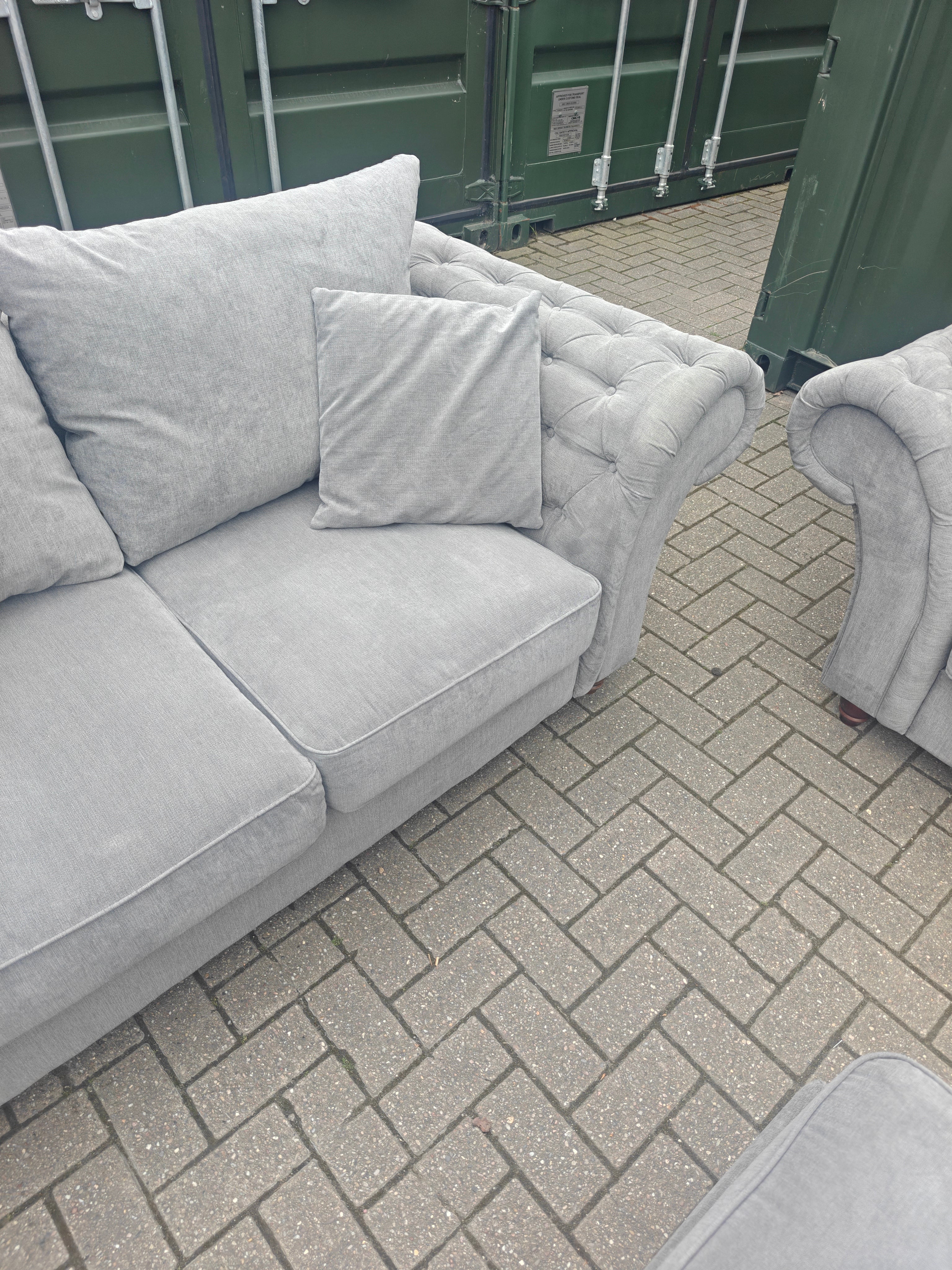 Grey Windsor Sofa Set 4+2 Seater + Footstool RRP