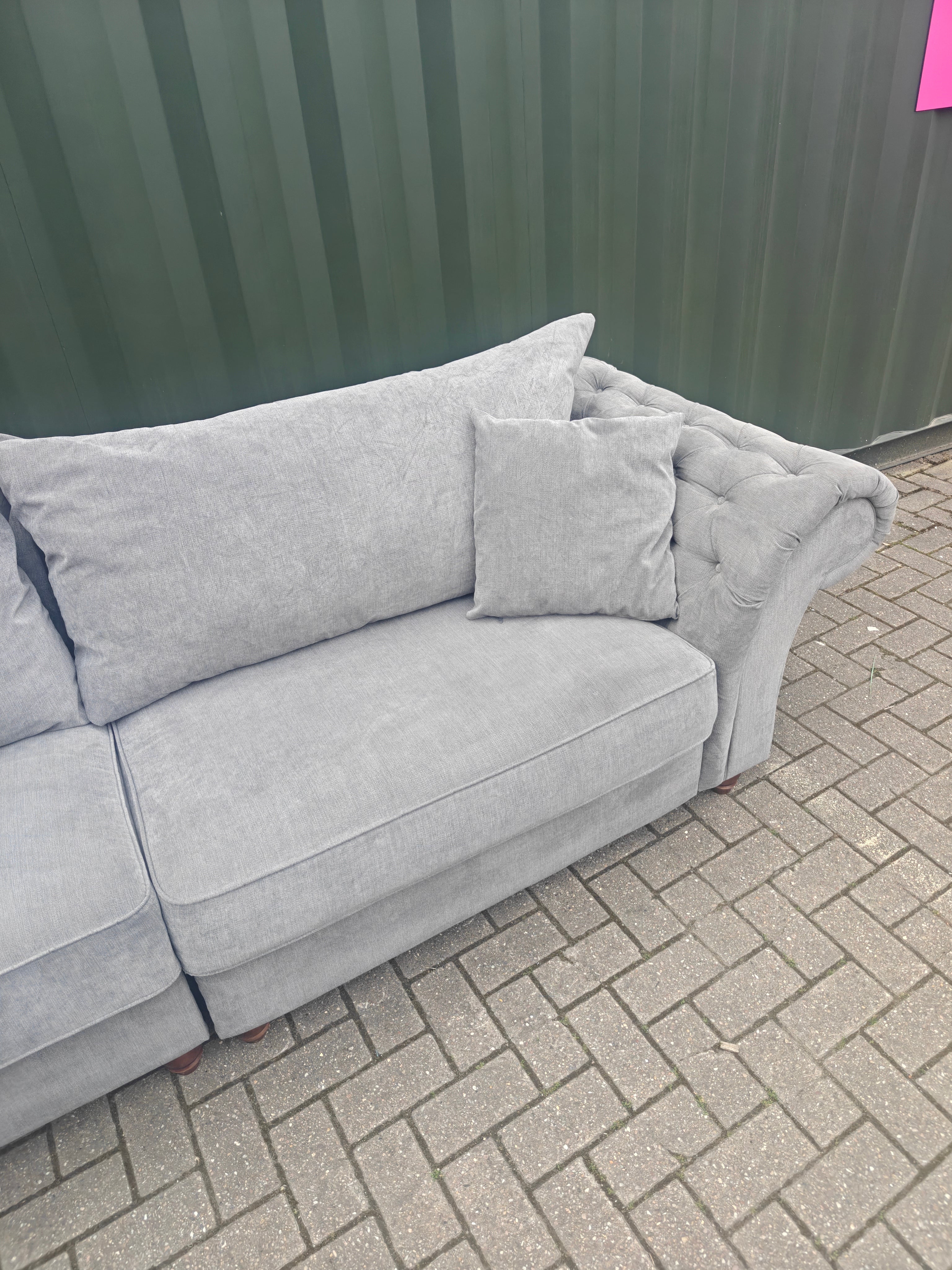 Grey Windsor Sofa Set 4+2 Seater + Footstool RRP
