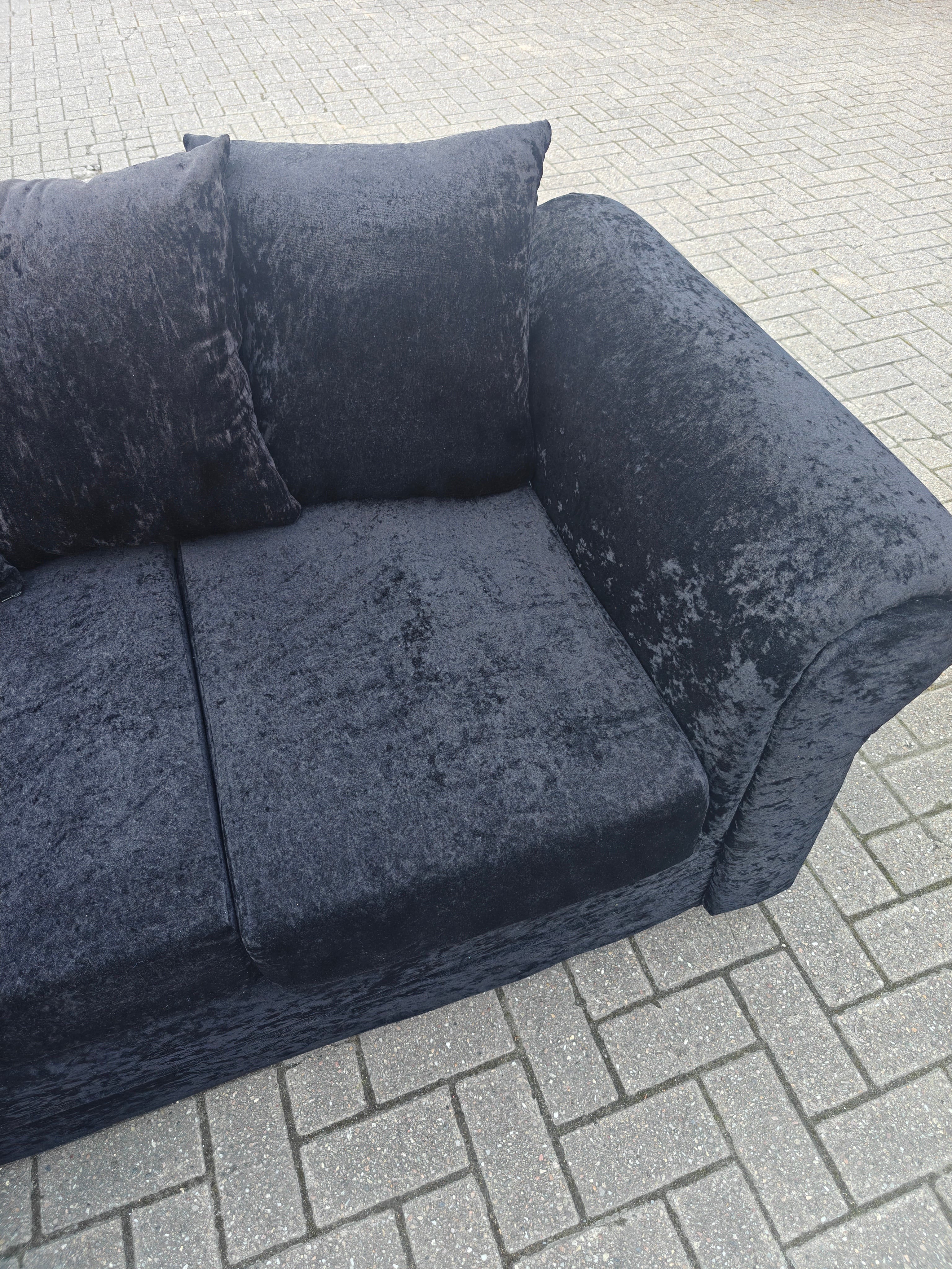 Black Crushed Velvet Corner Sofa