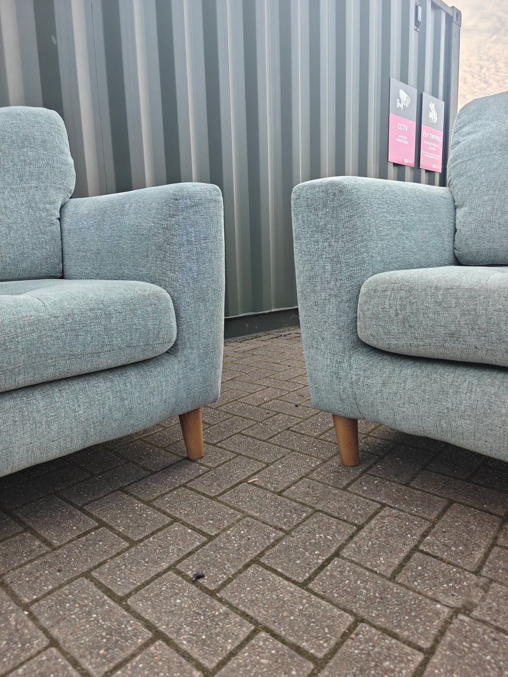Ex Display Oak Furnitureland Eton Sofa Set 4 + 3 Seater