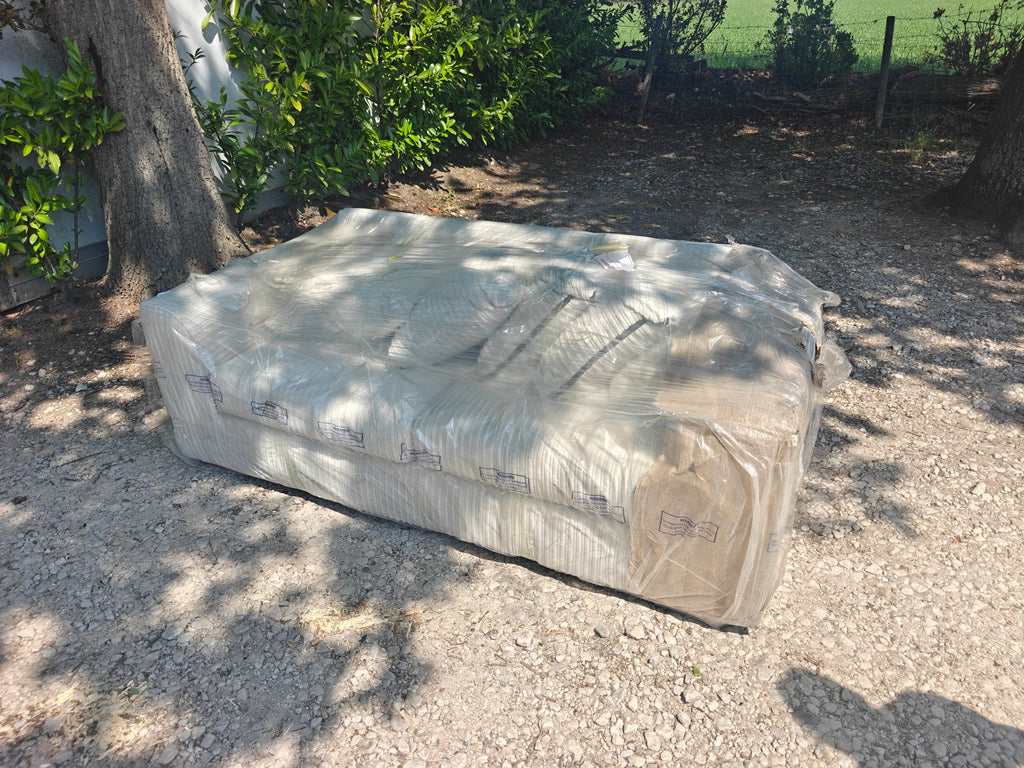 BRAND NEW JUMBO CORD 3 SEATER SOFA