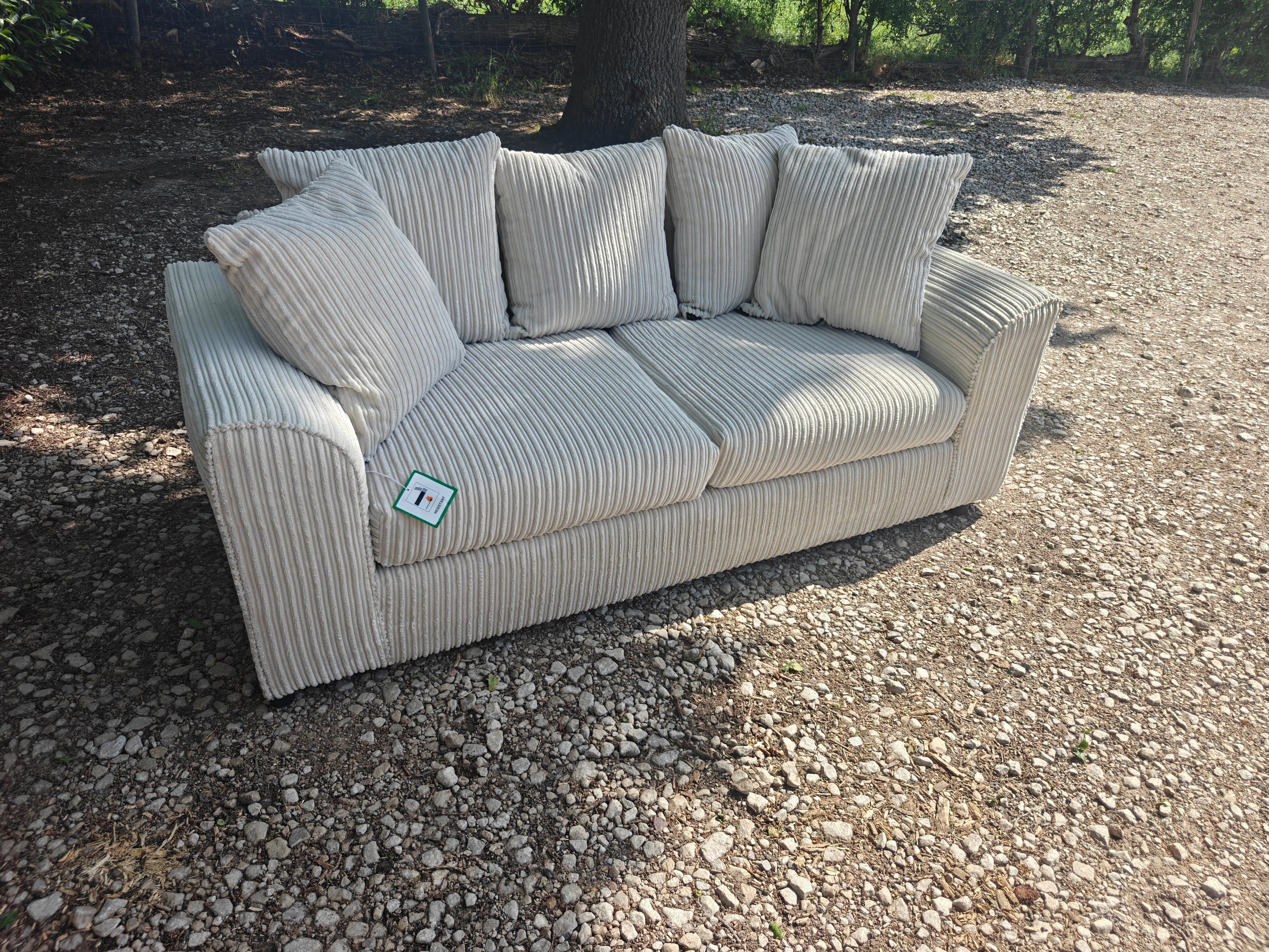 BRAND NEW JUMBO CORD 3 SEATER SOFA