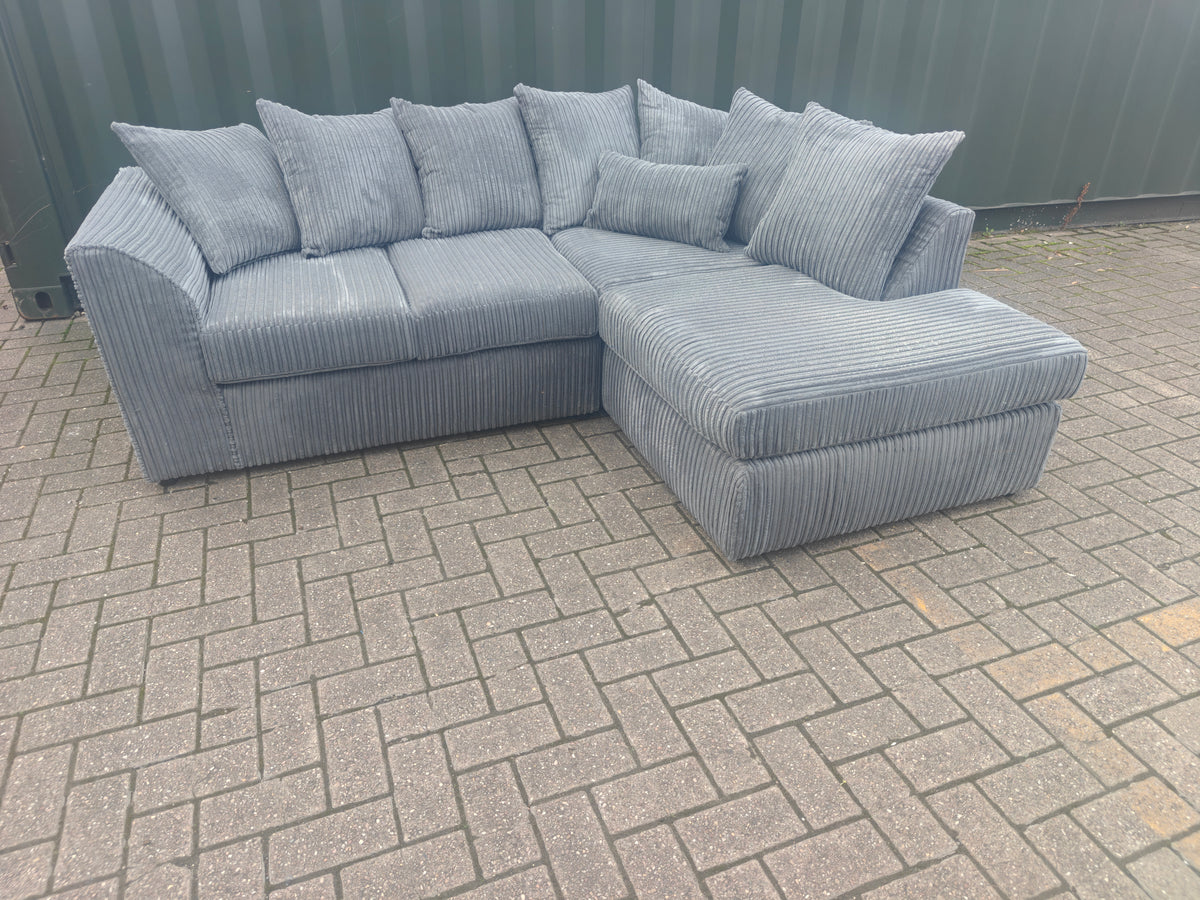 BRAND NEW Luxor Grey Jumbo Cord Corner Sofa
