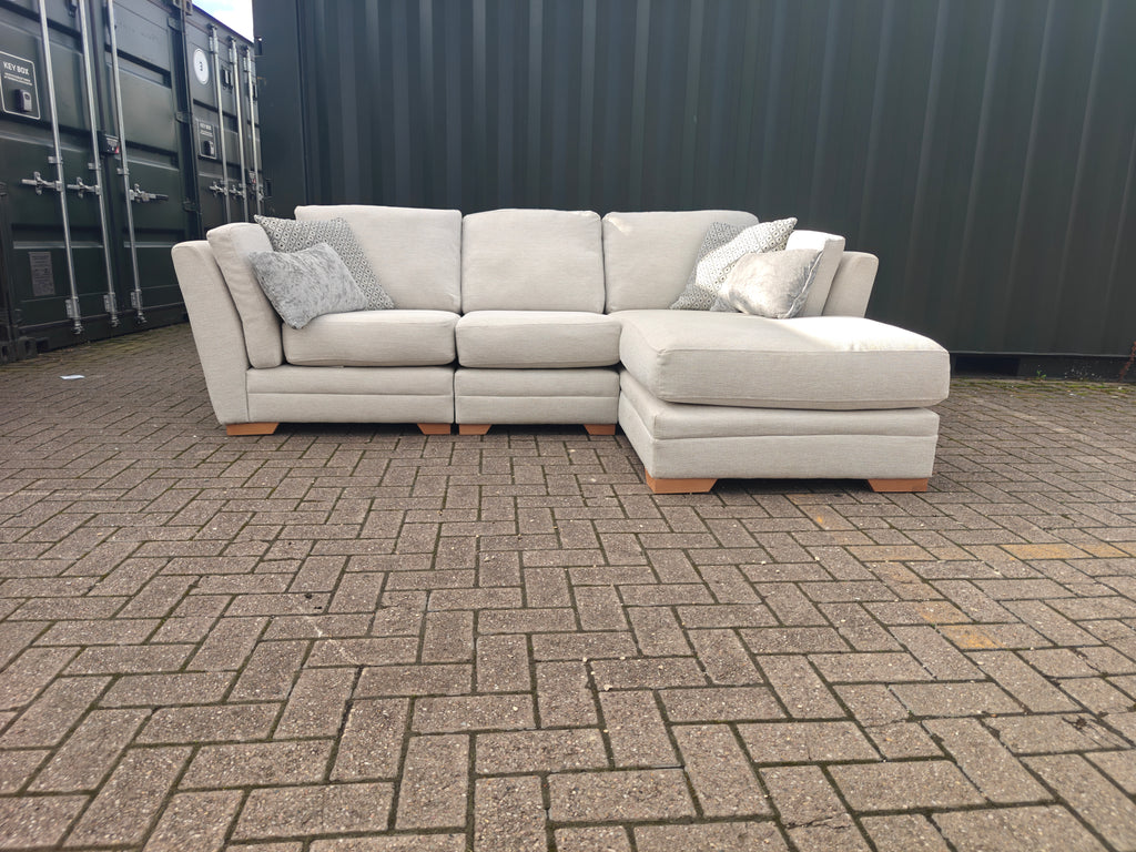DFS Ada / Long Beach Corner Chaise Sofa