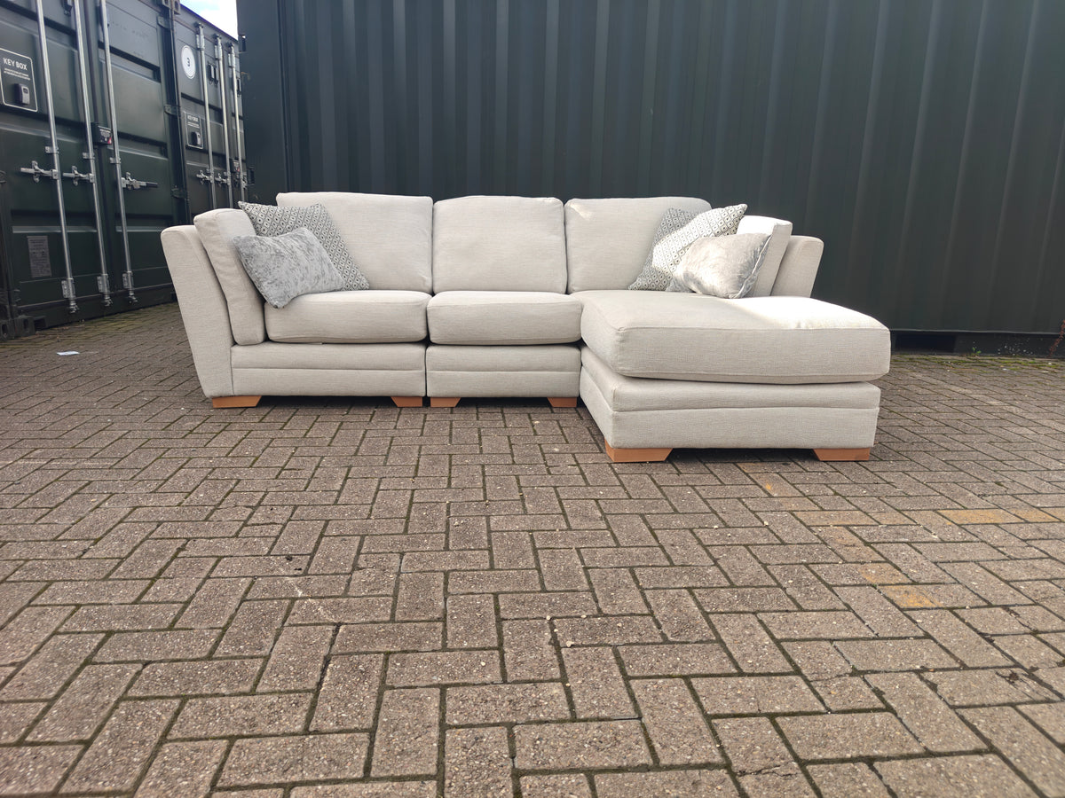 DFS Ada / Long Beach Corner Chaise Sofa